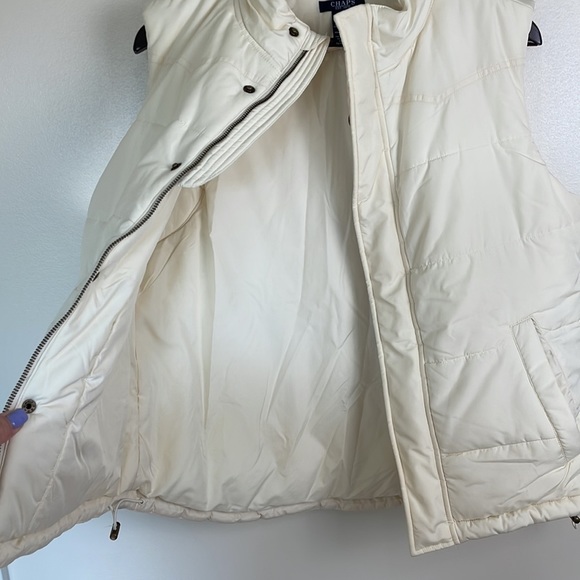 Chaps Ivory Puffer Vest. Size Medium - Picture 7 of 10